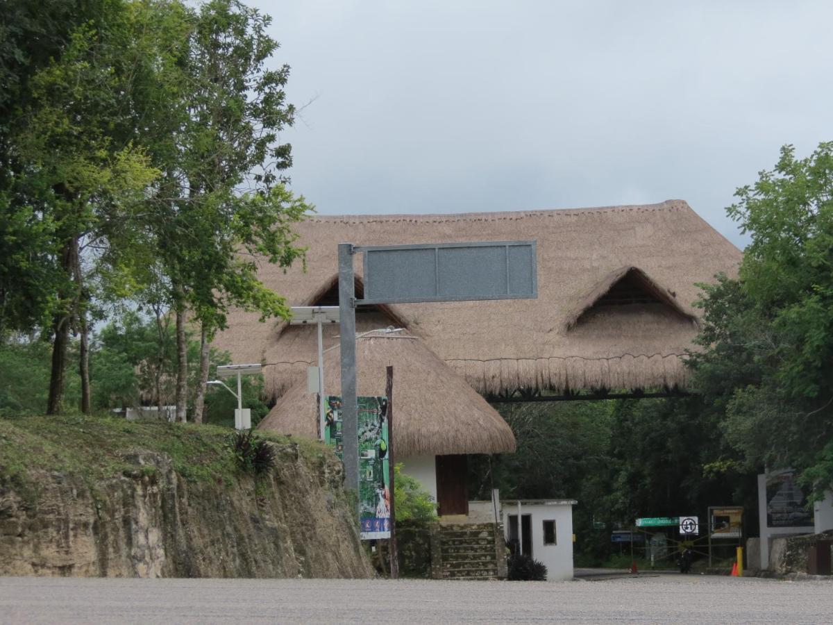 Cabanas Calakmul Villa Conhuas ภายนอก รูปภาพ