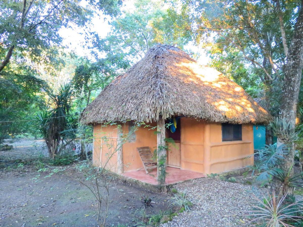 Cabanas Calakmul Villa Conhuas ภายนอก รูปภาพ